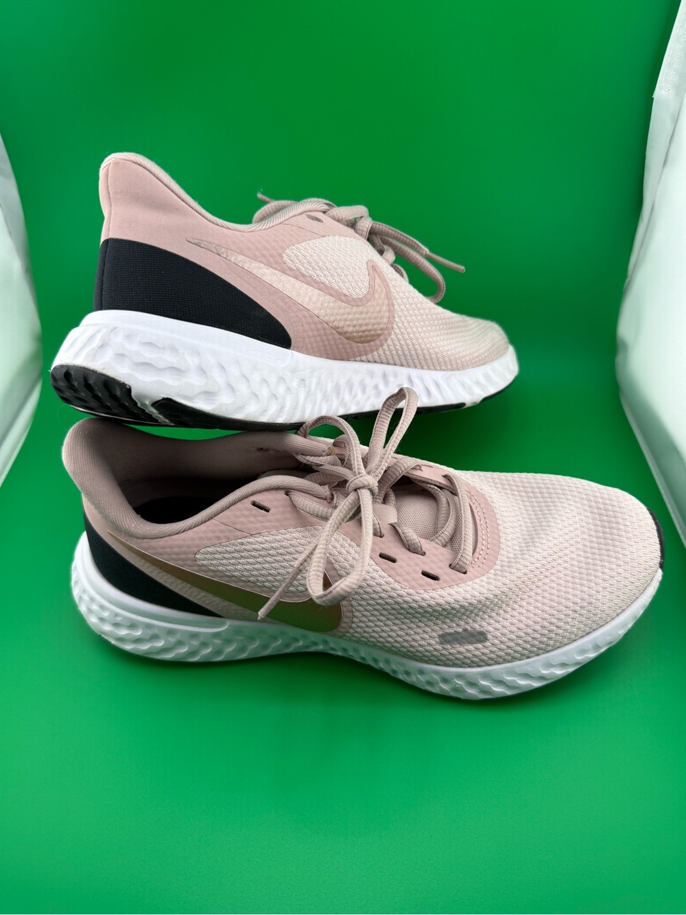 Nike Women's Blush Pink Athletic Running Sneakers with Subtle Gold Swoosh